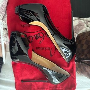 CHRISTIAN LOUBOUTIN NEW VERY PRIVE 122cm SIZE 37 authentic